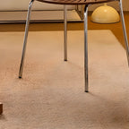 Chaise à coque ventilée de style moderne du milieu du siècle