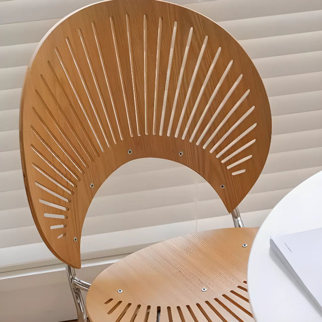 Chaise à coque ventilée de style moderne du milieu du siècle