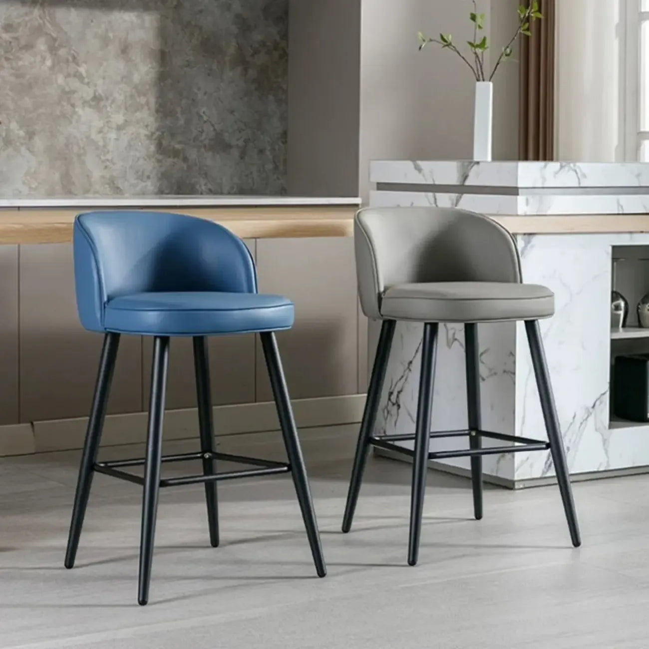Tabourets de bar glamour en cuir, hauteur comptoir