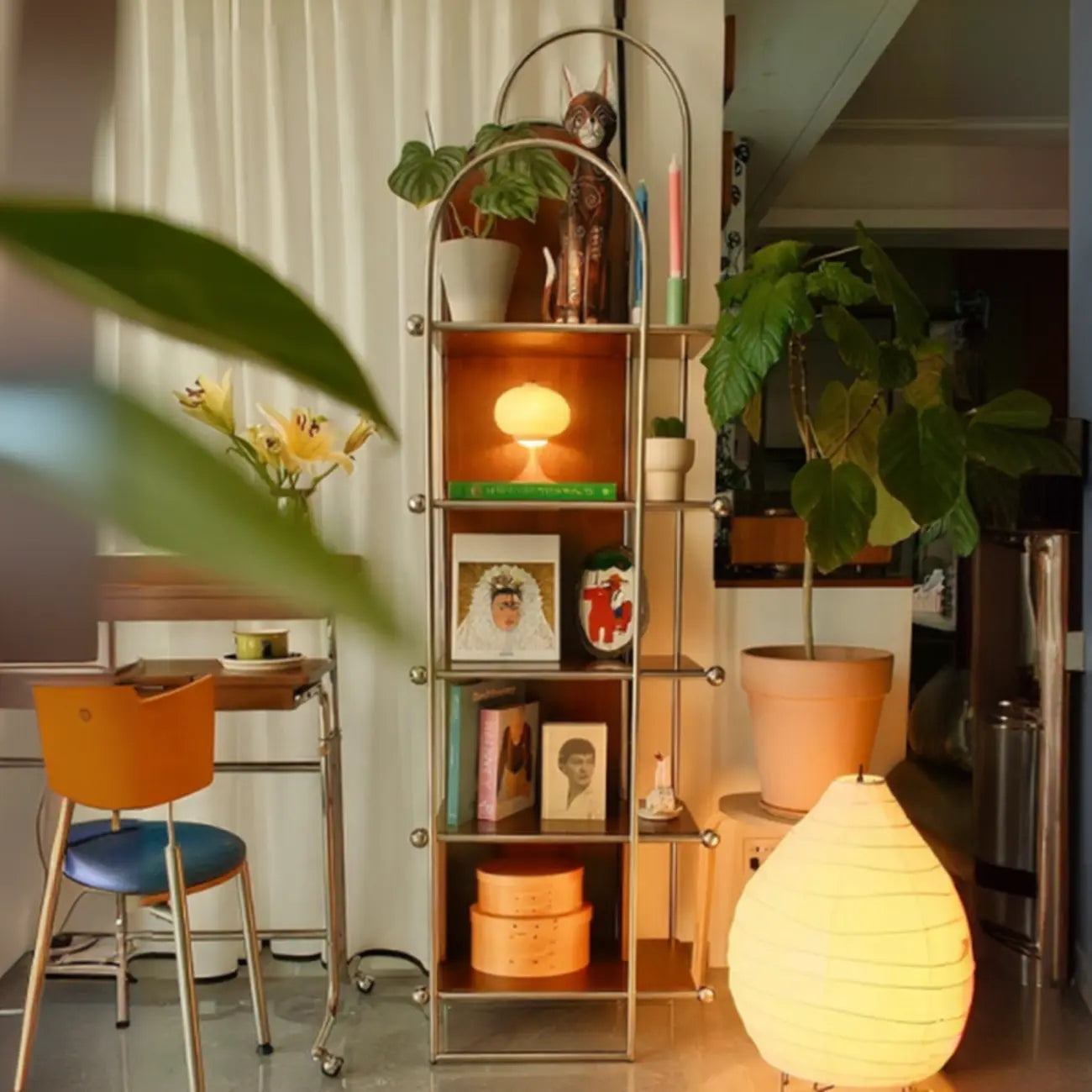 Bibliothèque verticale minimaliste à 5 étagères en acier inoxydable
