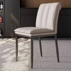Chaises de salle à manger rembourrées à dossier bas avec capitonnage vertical