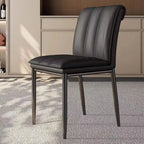 Chaises de salle à manger rembourrées à dossier bas avec capitonnage vertical