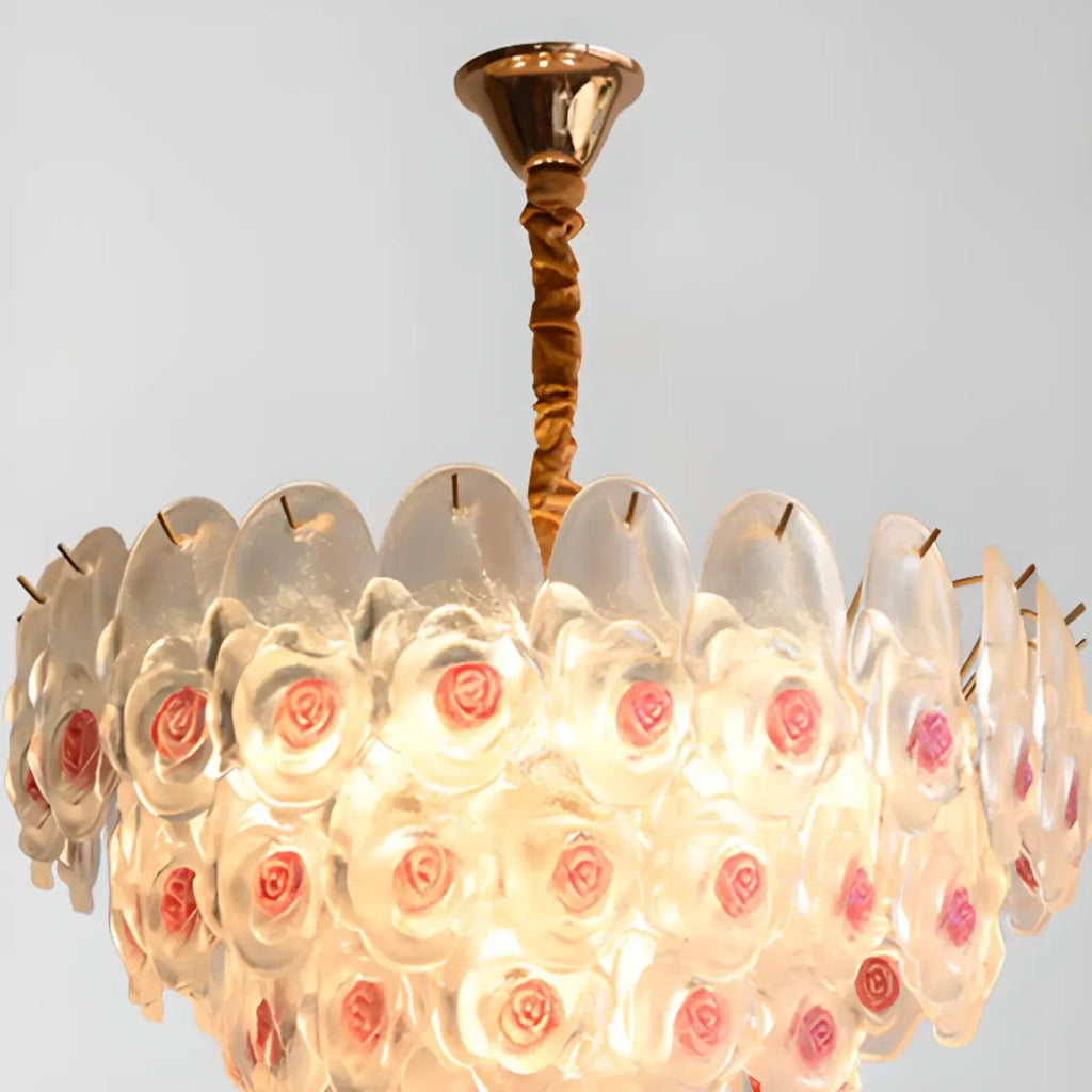 Lustre en cristal doré à motif floral