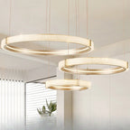 Lustre moderne avec anneau de cristal circulaire doré