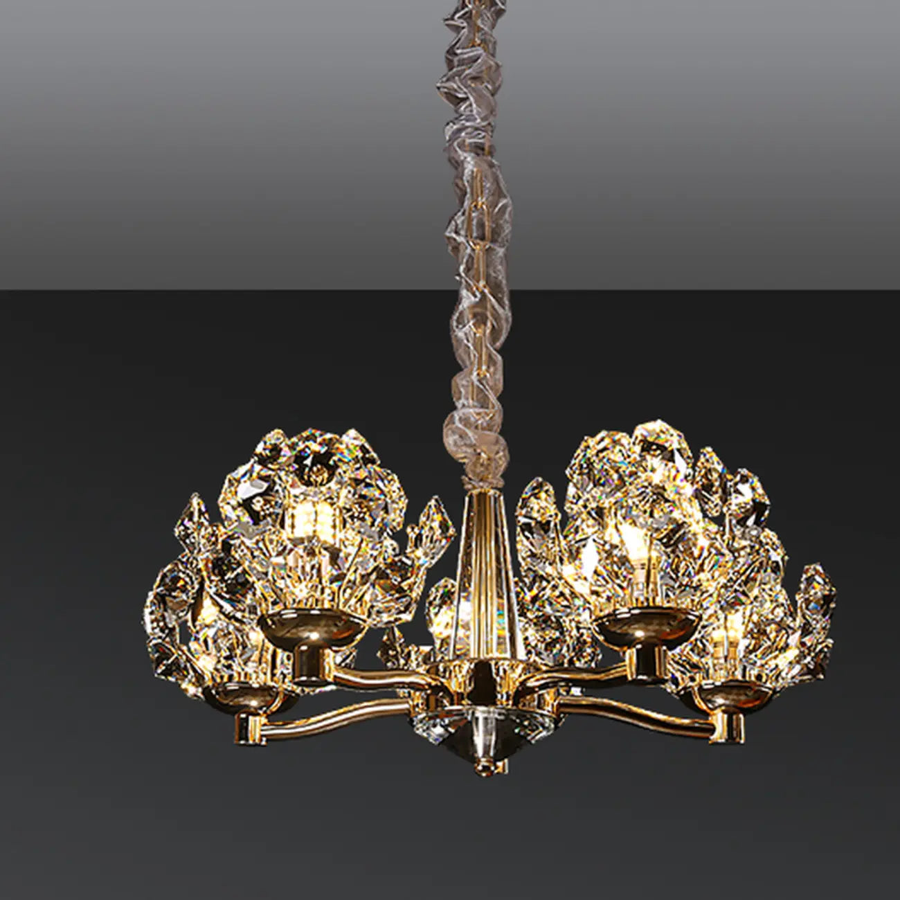 Lustre en verre cristal doré à motif floral, design moderne.