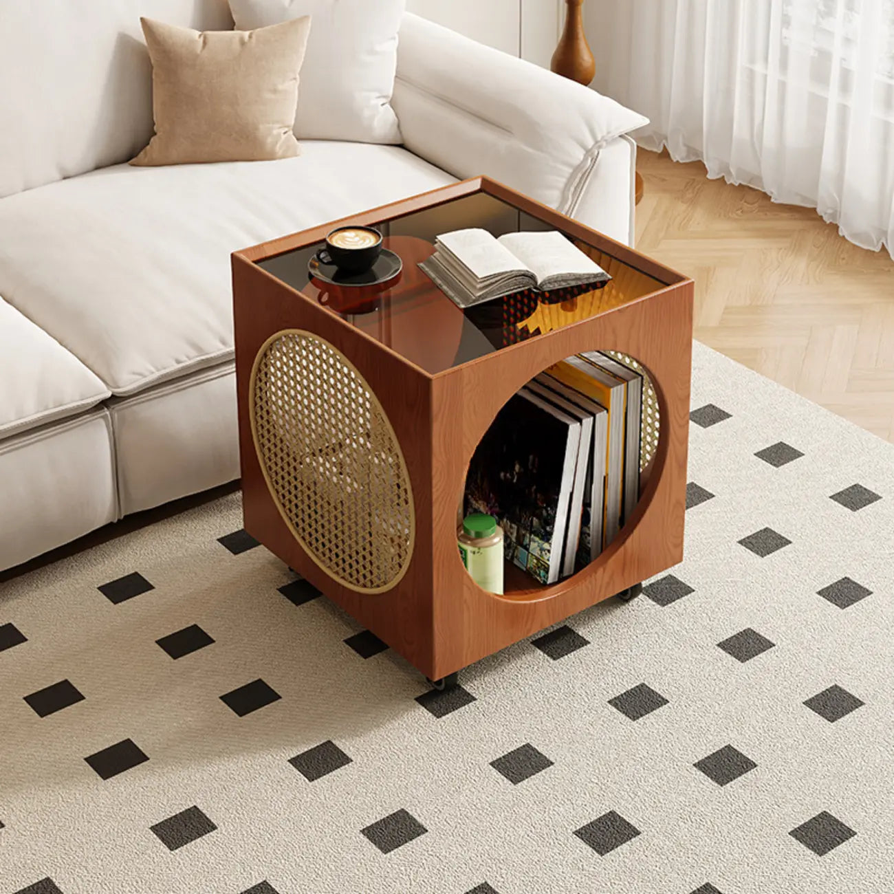 Table d'appoint carrée en bois avec plateau en verre et roulettes, style moderne du milieu du siècle