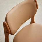 Chaise de salle à manger moderne sans accoudoirs en similicuir