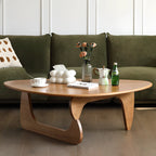 Table basse triangulaire moderne en bois au design abstrait