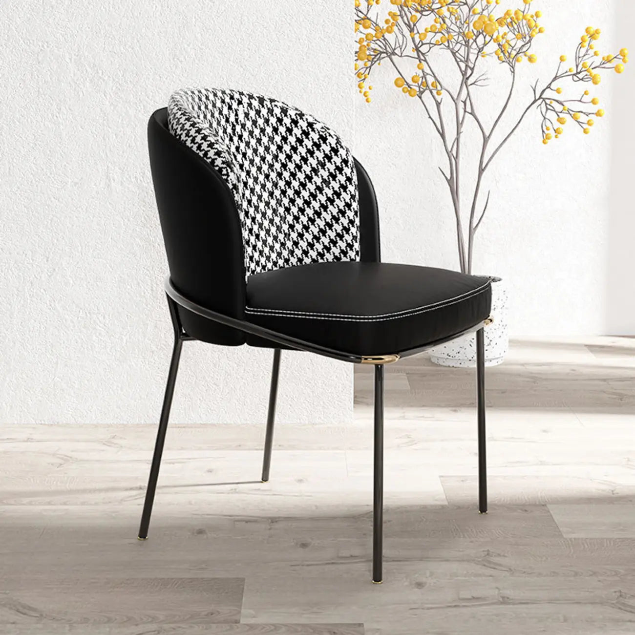 Chaise de salle à manger rembourrée à dossier incurvé et motif pied-de-poule