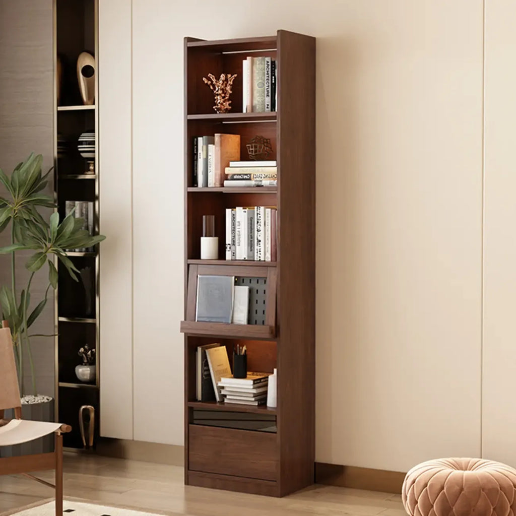 Bibliothèque verticale haute en bois brun de style milieu du siècle avec tiroirs