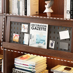 Bibliothèque verticale haute en bois brun de style milieu du siècle avec tiroirs