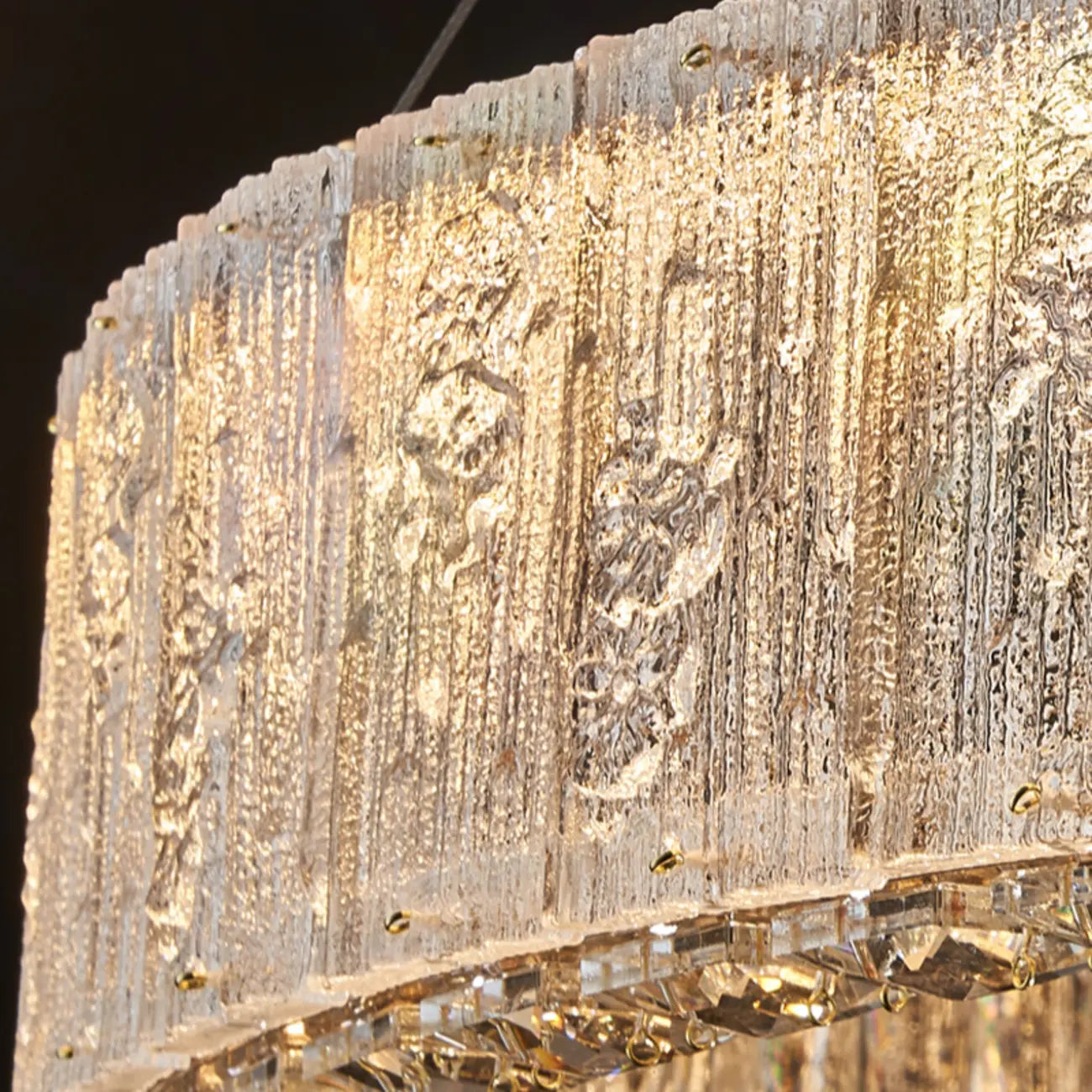 Lustre moderne linéaire en cristal circulaire doré