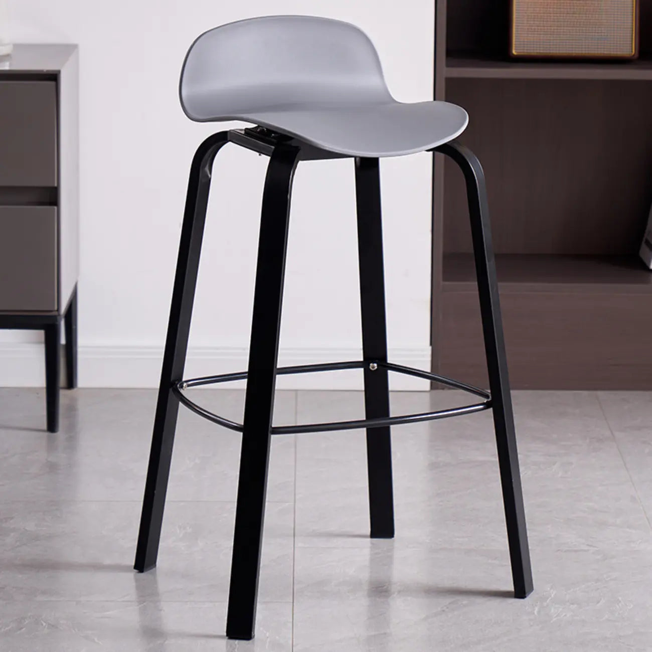 Tabourets de bar modernes en plastique sans accoudoirs, hauteur bar