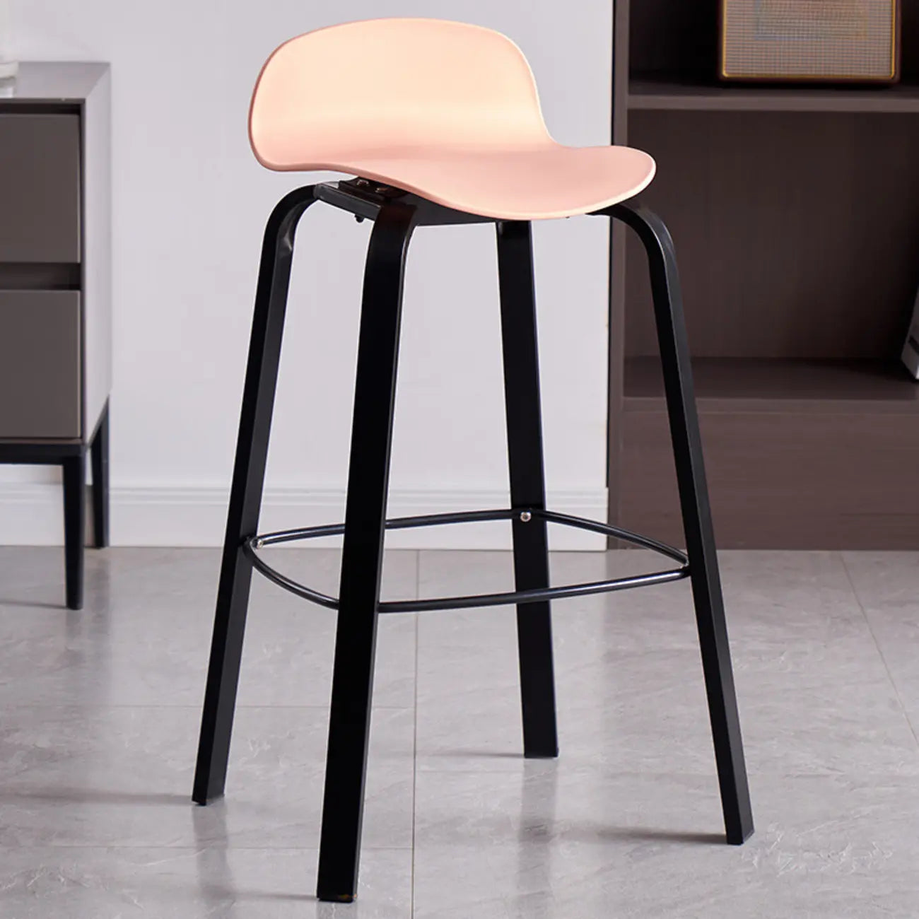 Tabourets de bar modernes en plastique sans accoudoirs, hauteur bar