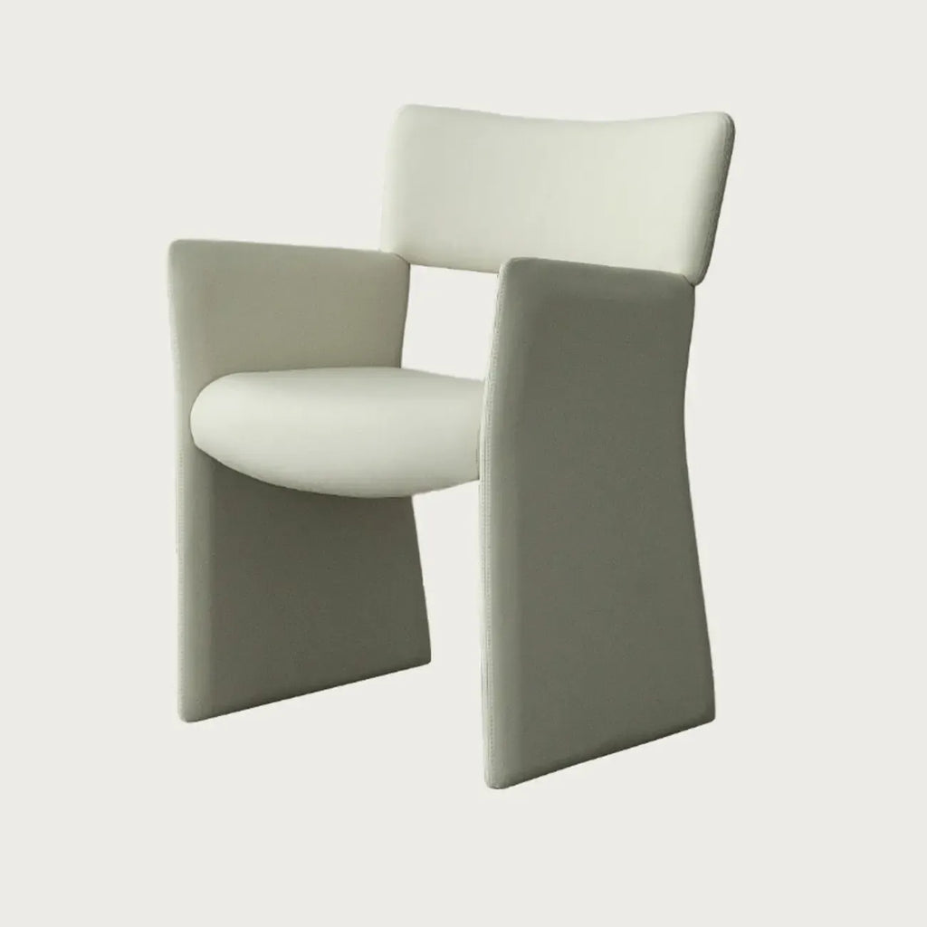 Fauteuils minimalistes en sherpa à dossier ouvert et accoudoirs rembourrés