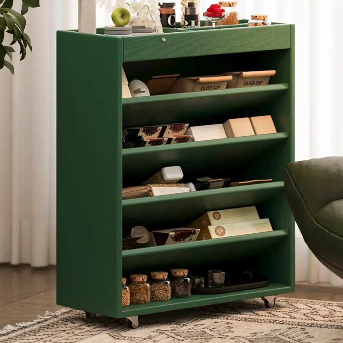 Libreria verticale a 5 ripiani in legno di caucciù con ruote