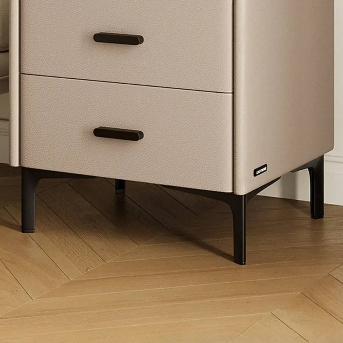 Table de chevet élégante et moderne avec plateau en pierre et similicuir