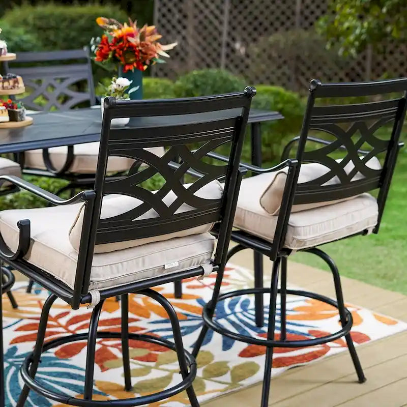 Ensemble de 4 chaises de bar de patio pivotantes en métal avec coussins pour l'extérieur