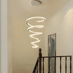 Grand lustre moderne à spirale LED en cristal et à plusieurs niveaux