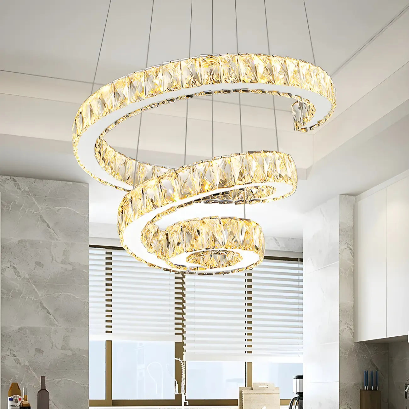 Grand lustre moderne à spirale LED en cristal et à plusieurs niveaux