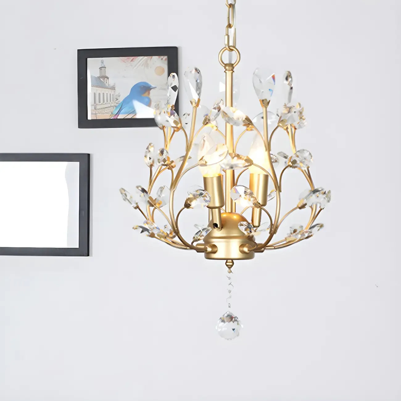 Mini lustre vintage en cristal à 3 lumières, fixation par chaîne traditionnelle