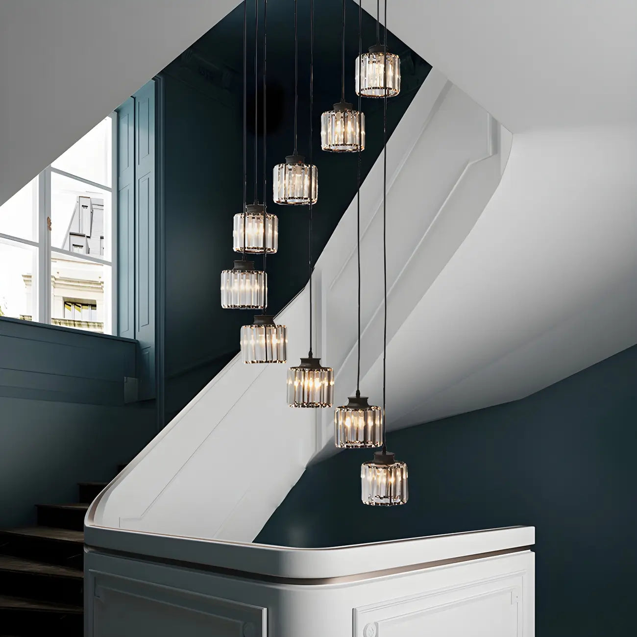 Suspension cylindrique en cristal à spirale pour cage d'escalier contemporaine