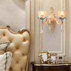 Applique murale dorée glamour avec cristal pour la décoration de chevet