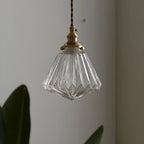Suspension industrielle en verre transparent pour îlot de cuisine