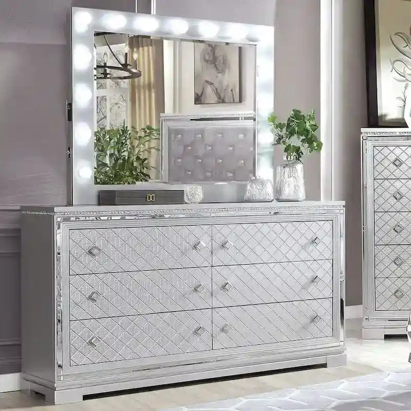 Ensemble de chambre à coucher Seleena Glam Silver Wood 5 pièces avec panneaux capitonnés et port USB par Furniture of America