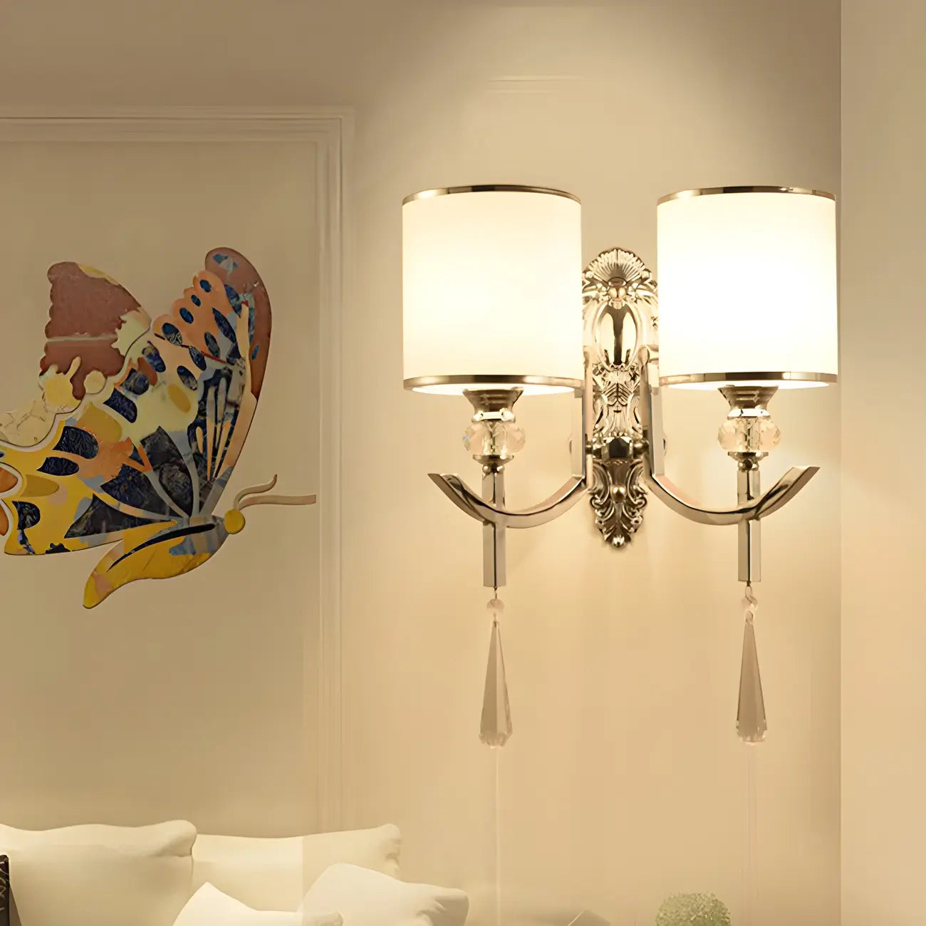 Applique murale moderne cylindrique chromée avec cristal
