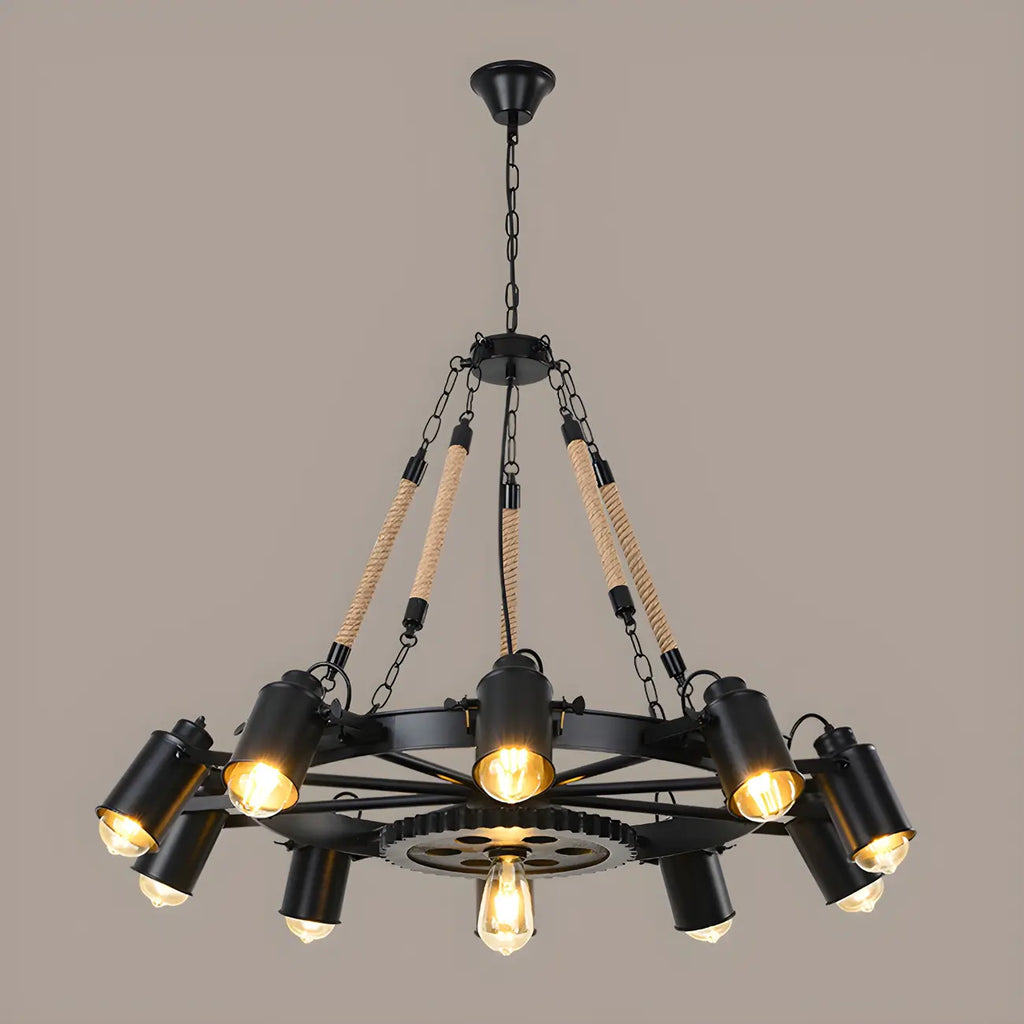 Lustre industriel à chaîne en fer noir en forme d'engrenage