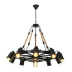 Lustre industriel à chaîne en fer noir en forme d'engrenage