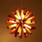 Lampadario moderno a stella in legno scuro a 10 luci