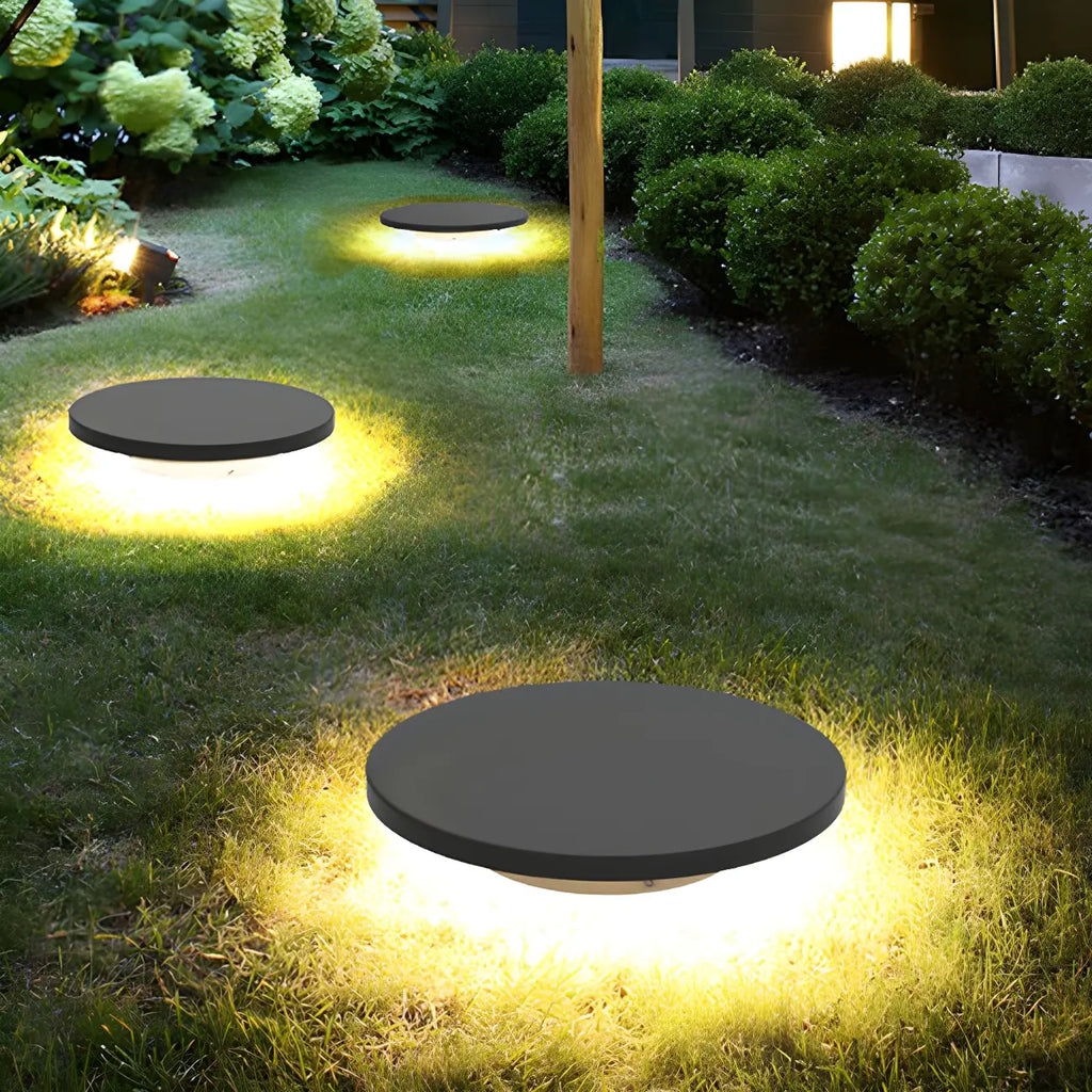 Disque métallique gris mat pour éclairage solaire paysager
