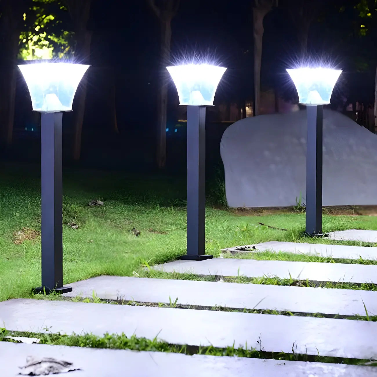 Éclairage paysager minimaliste à LED étanche pour allée