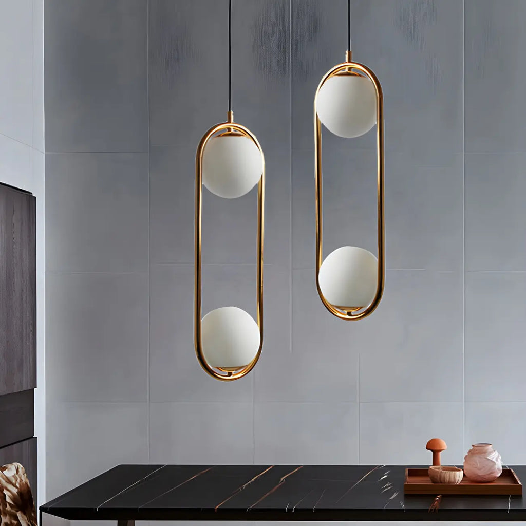 Suspension élégante Globe noire et dorée pour chambre à coucher