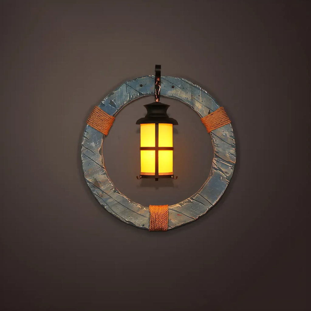 Applique murale industrielle en bois vieilli et verre noir
