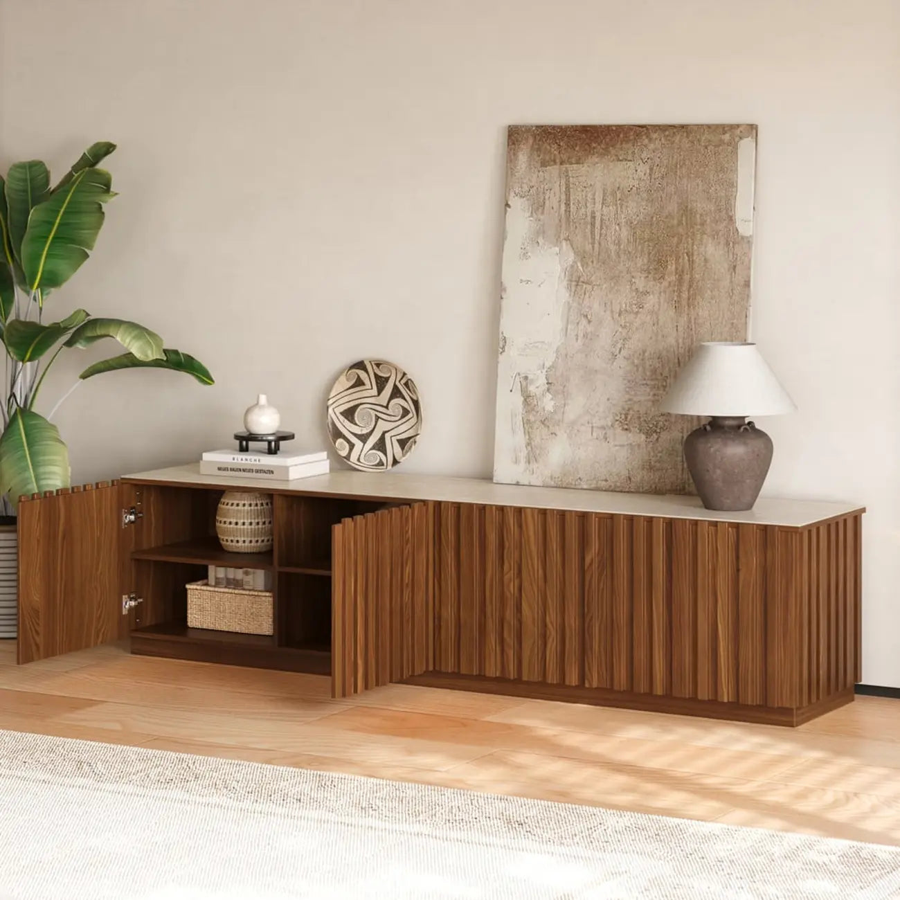 Meuble TV en noyer à lattes de style Mid-Century avec portes
