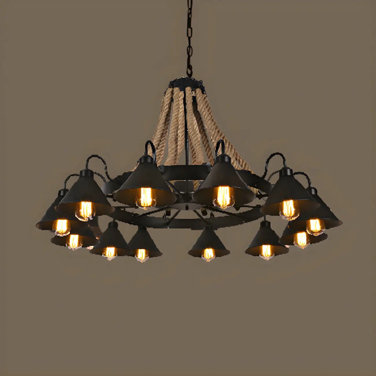 Lustre rustique vintage en métal noir et corde