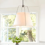 Lustre minimaliste en métal et tissu blanc