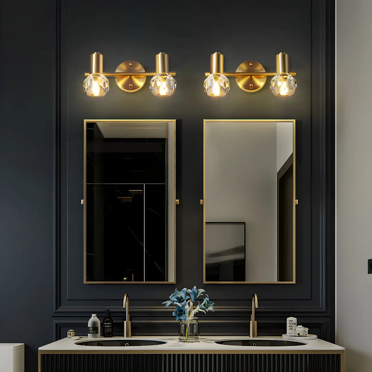 Applique murale en cuivre durable avec globe pour salle de bain