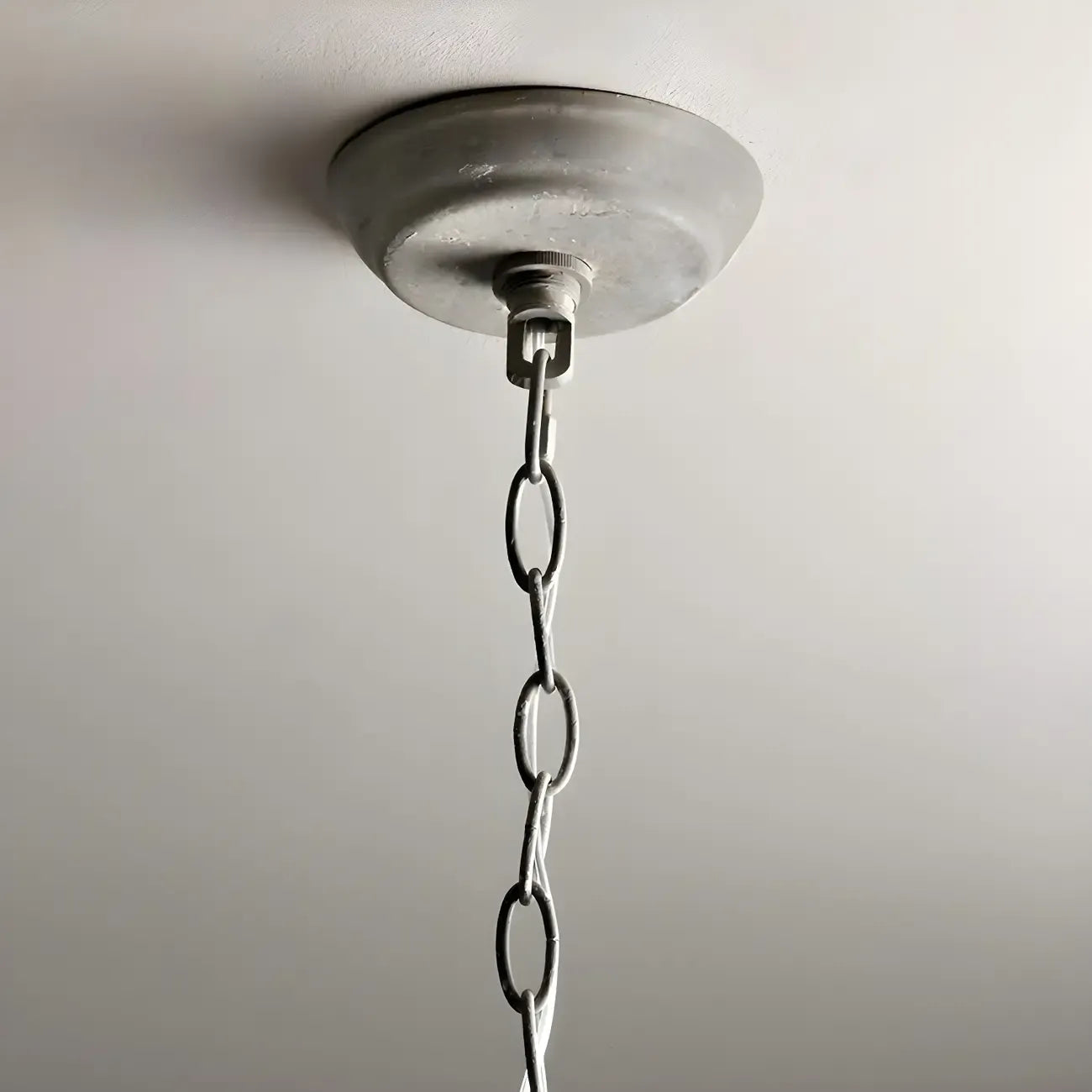 Lampadario a gabbia in ferro grigio anticato portacandele