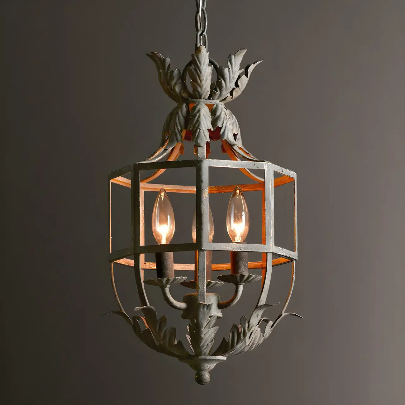 Lampadario a gabbia in ferro grigio anticato portacandele