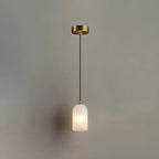 Suspension minimaliste en albâtre blanc, forme globe.