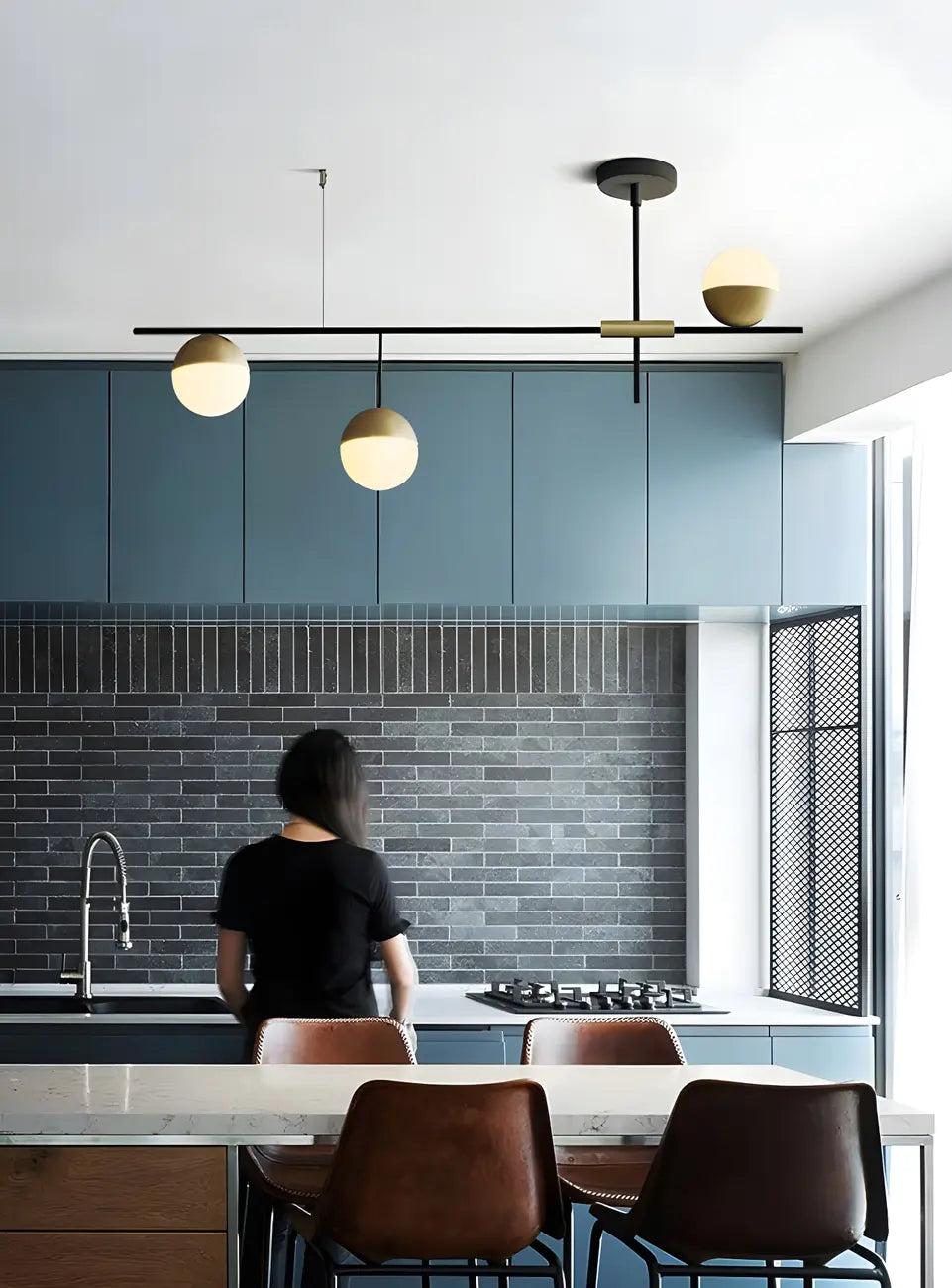 Suspension minimaliste Sputnik à 9 lumières pour îlot de cuisine