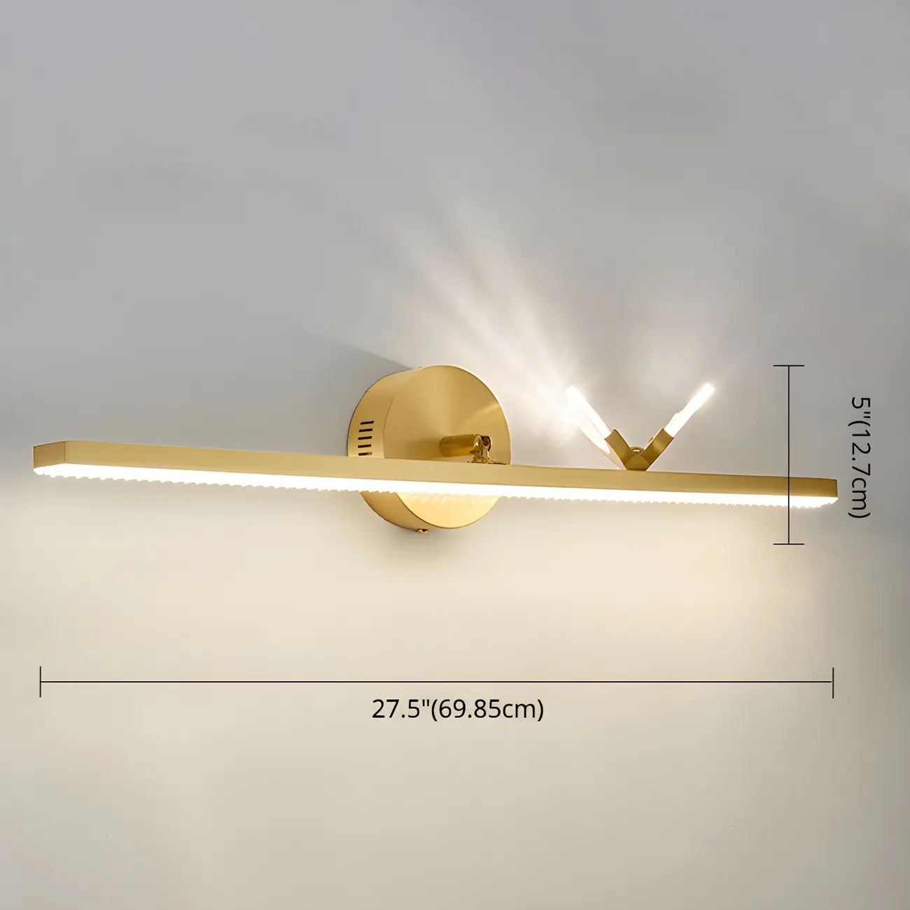 Applique murale LED linéaire élégante avec accent doré pour salle de bain