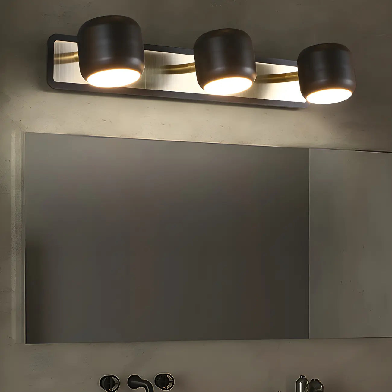 Applique murale minimaliste en métal avec LED intégrée pour salle de bain