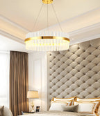Lustre moderne rond en laiton et cristal pour îlot central