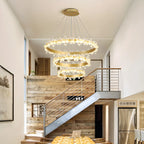 Lustre moderne doré à LED dimmable avec anneau en cristal et fleurs