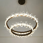 Lustre moderne doré à LED dimmable avec anneau en cristal et fleurs